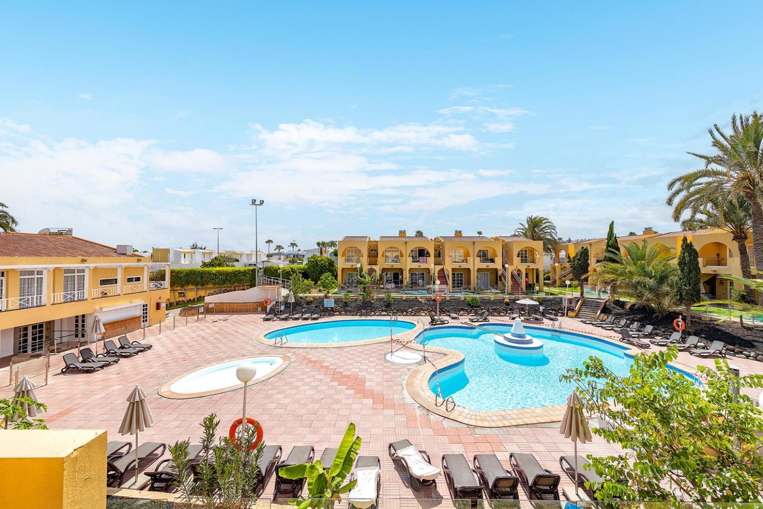 מספאלומס Tisalaya Bright Apartment מראה חיצוני תמונה