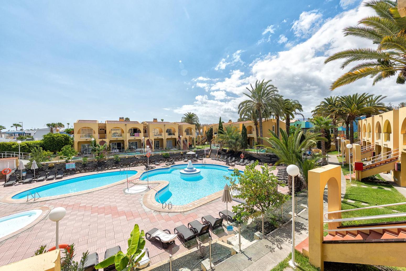מספאלומס Tisalaya Bright Apartment מראה חיצוני תמונה