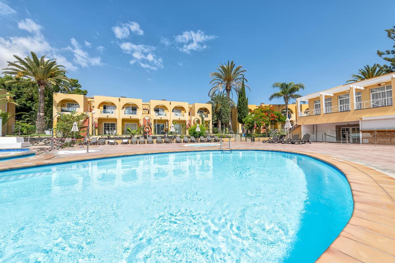 מספאלומס Tisalaya Bright Apartment מראה חיצוני תמונה
